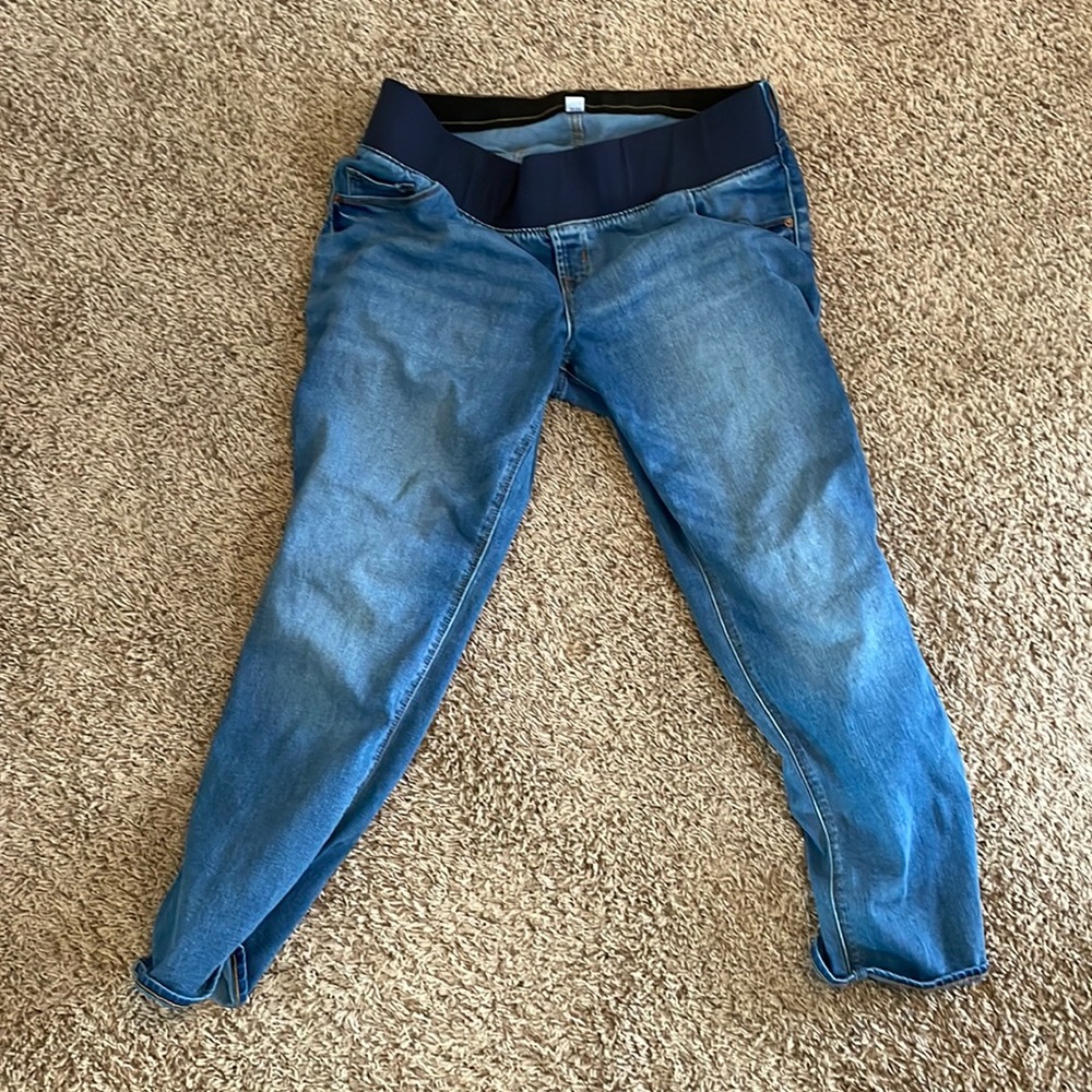 Old Navy straight leg front-panel jeans